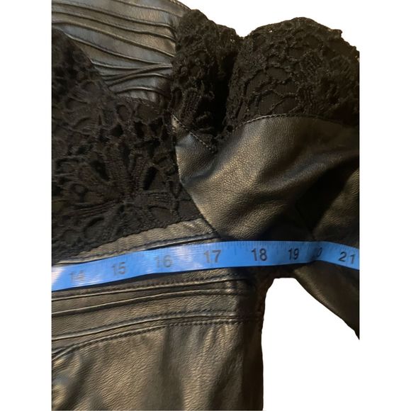 Downtown coalition size small jacket - Picture 3 of 9